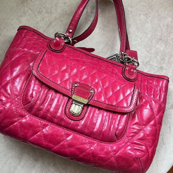 VTG COACH Quilted Raspberry Leather Tote Purse - Picture 1 of 16